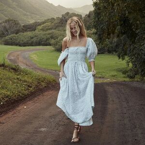 Doen Light Blue Midi Dress